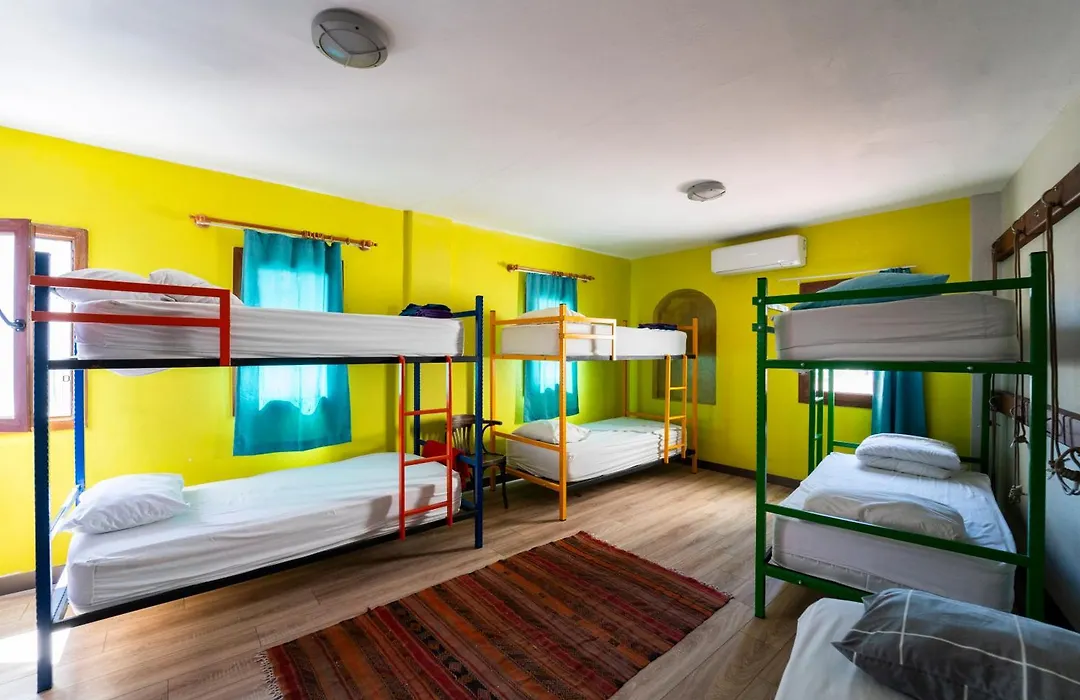 La Luna Hostel-1